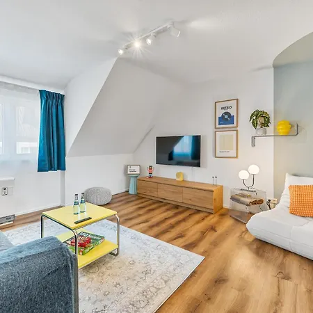 Helle Mit Kueche I Zentral Am Kocher I A81-nah Apartmán